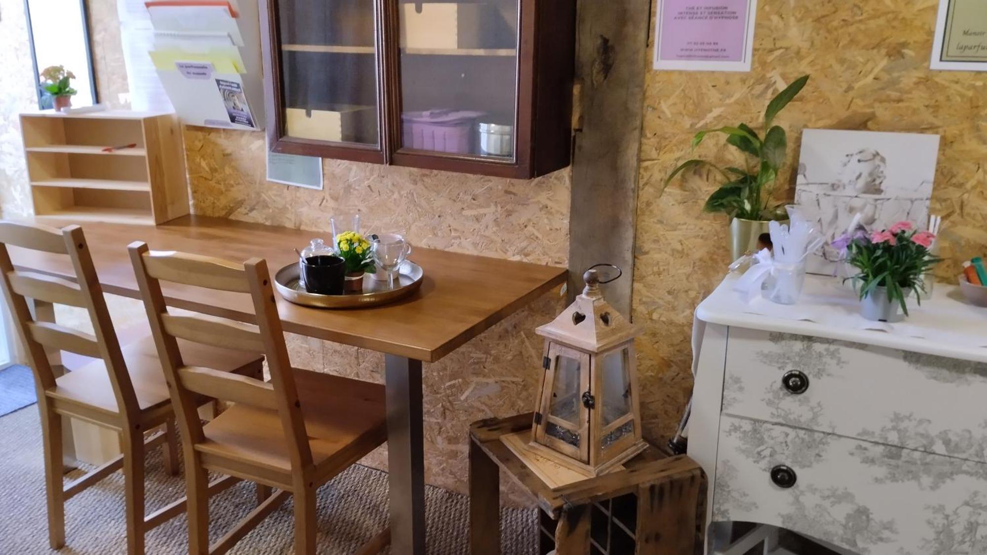 Le Laboratoire Shabby Chic De La Parfumerie Du Manoir Chavagne Eksteriør billede